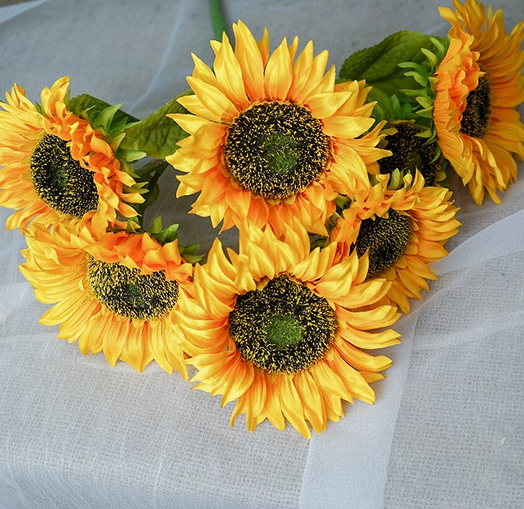 7-Heads Luxury Large Sunflower Bouquet